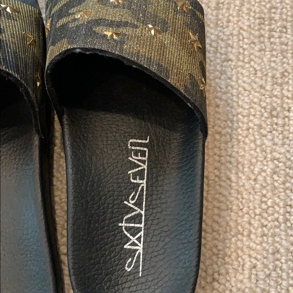 Camo slides - Picture 2 of 2